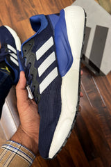 Adds SOLARBOOST 5 W Men Sneakers In Navy Blue