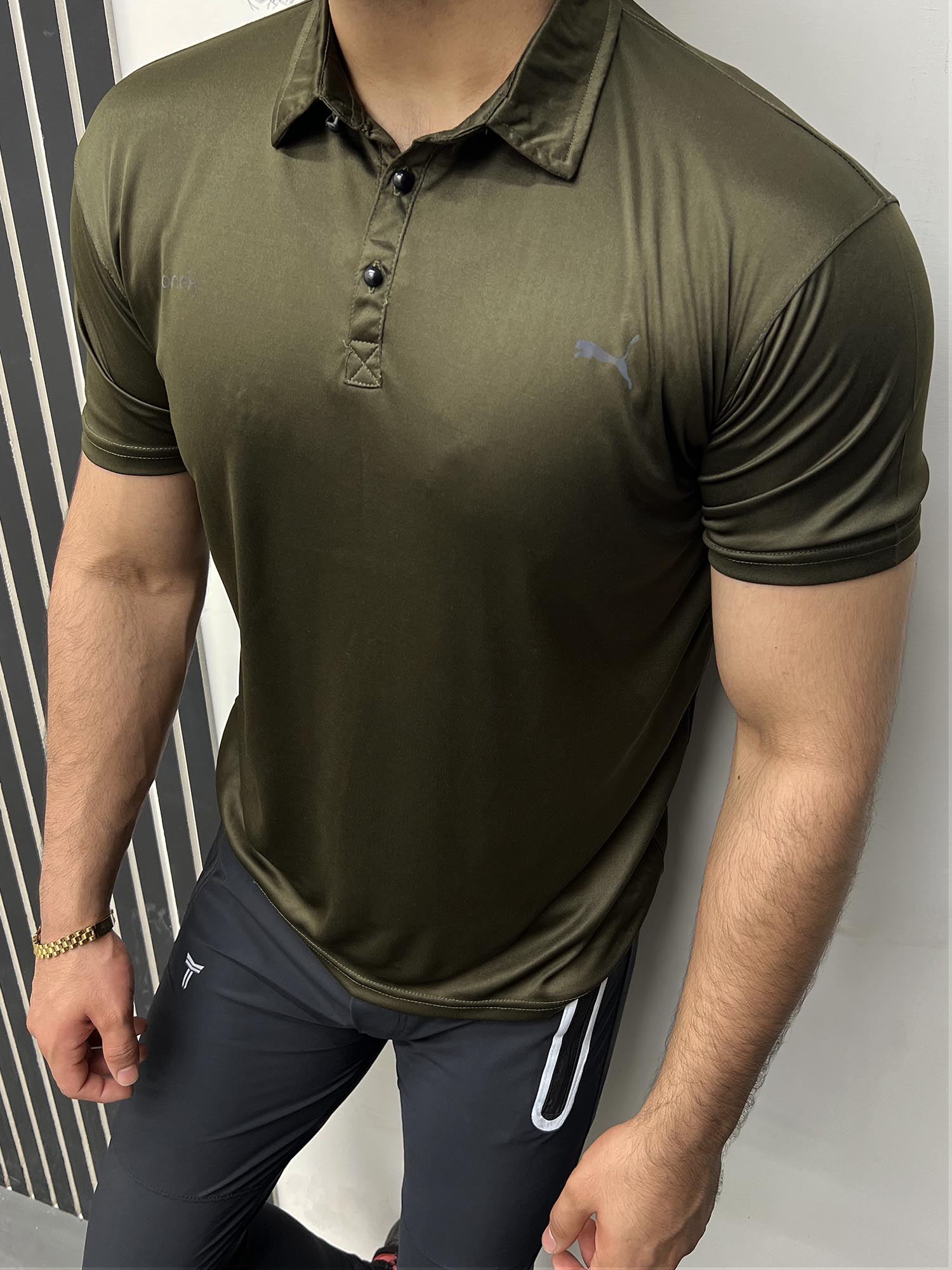 Cropped Collar Dry Fit Polo In Green
