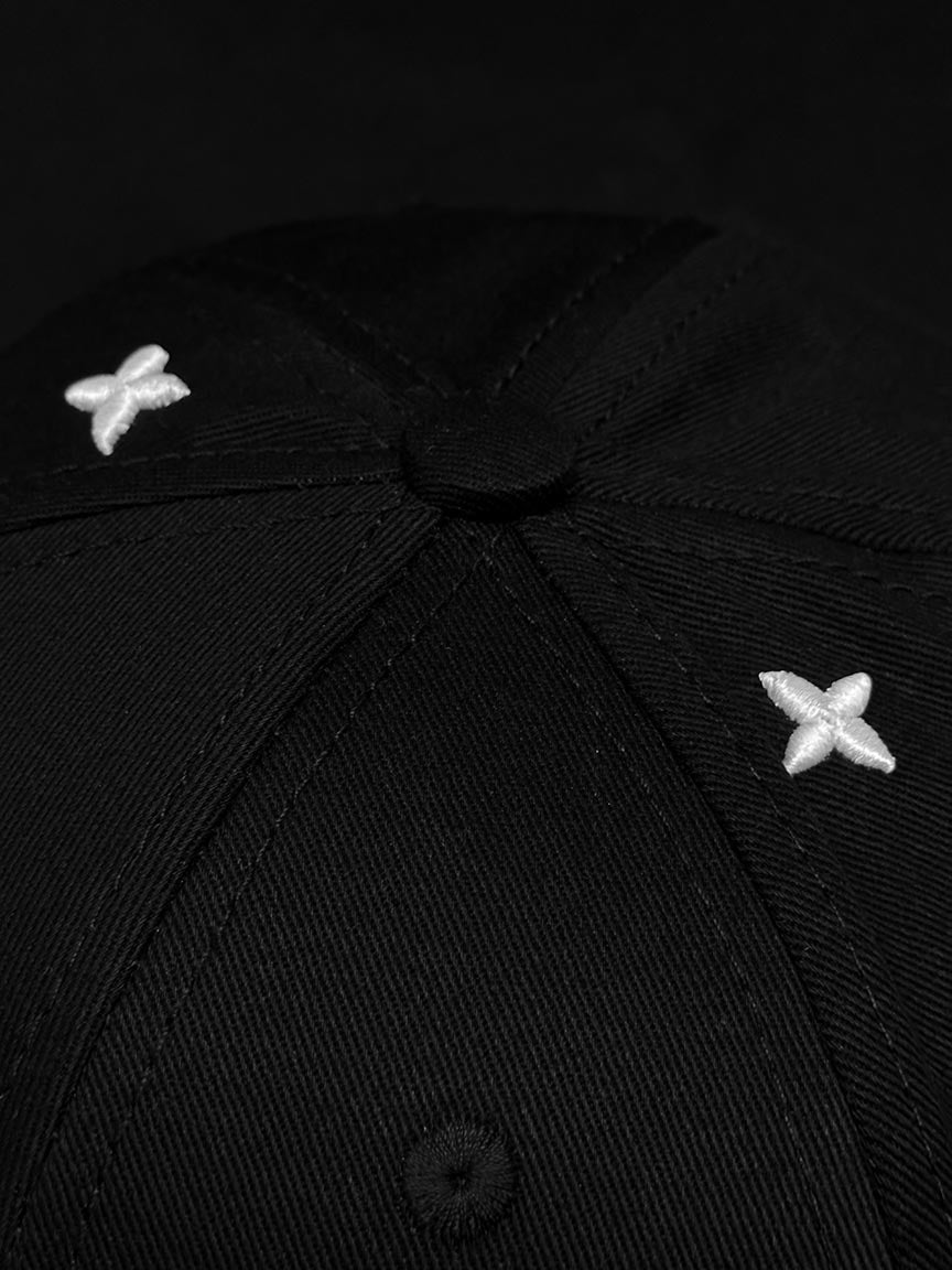 Lus Vtn All Over Logo Cap In Black