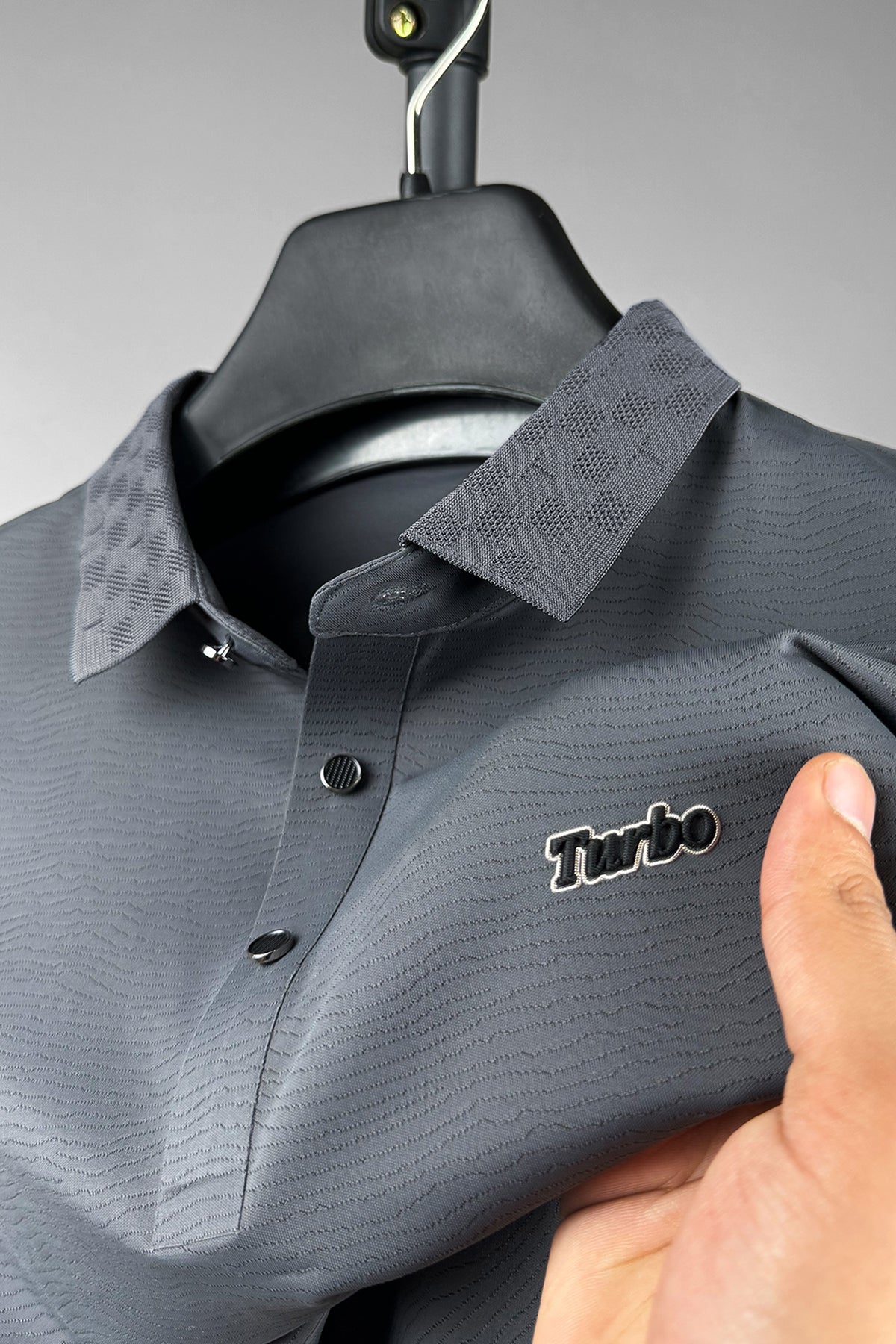 Turbo Luxury Breathable Stitchless Men's Polo Shirt In Dark Grey