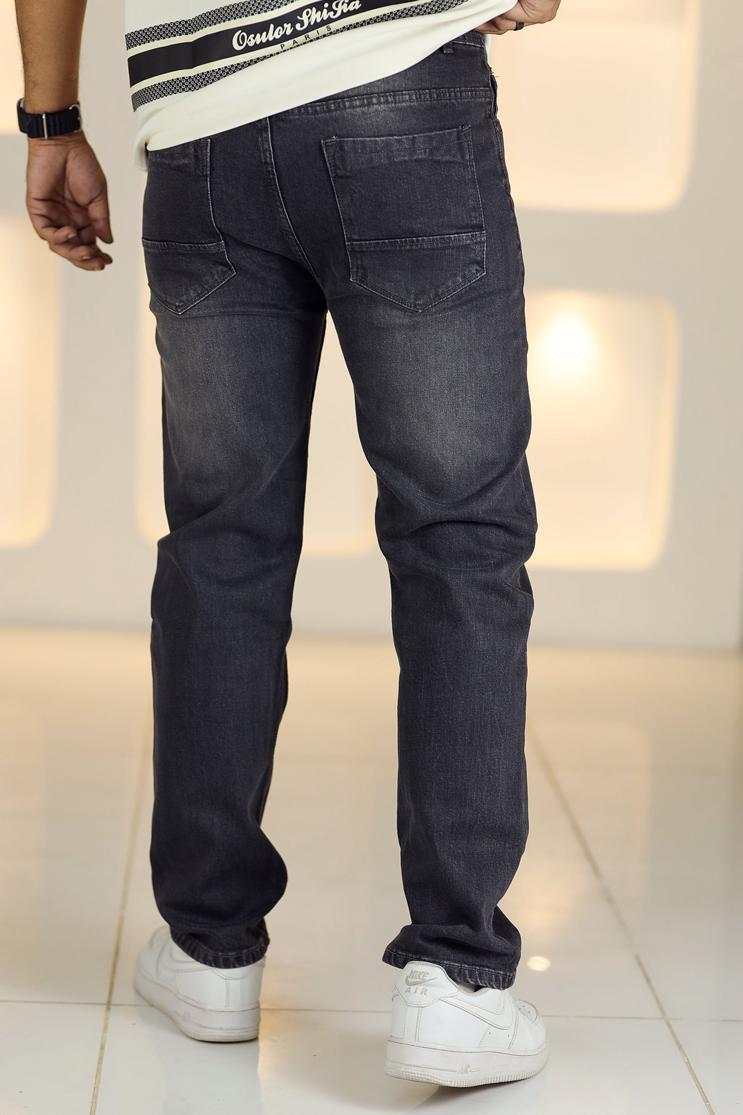 Loose Fit Light Faded Turbo Jeans in Dark Grey