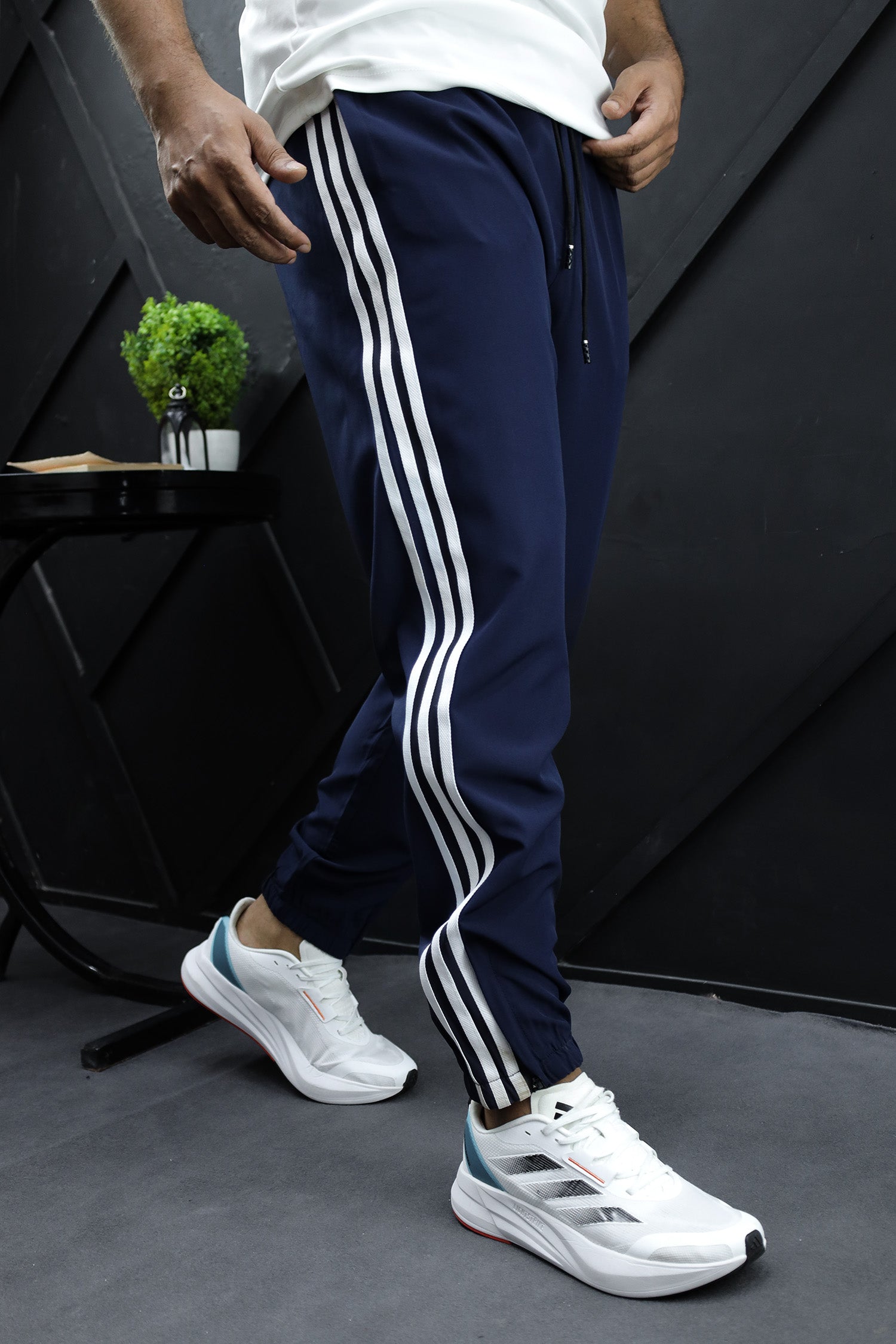 Adds Stripe Zip Bottom Sportswear Trouser