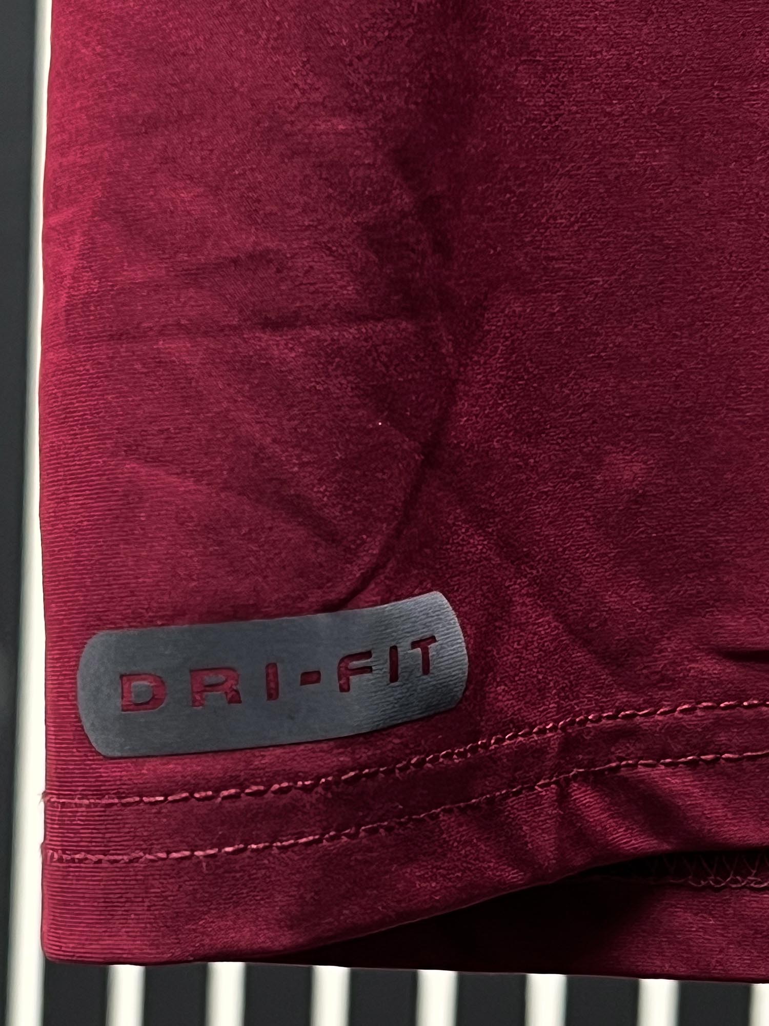 Imported Dry Fit Tee With Printed Logo In Maroon
