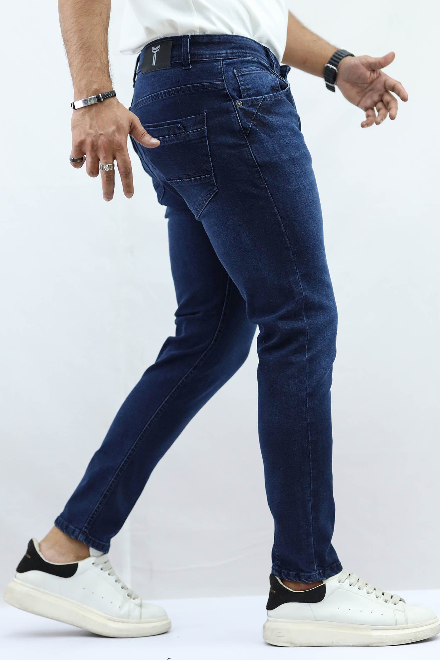Turbo Ankle Fit Jeans In Navy Blue