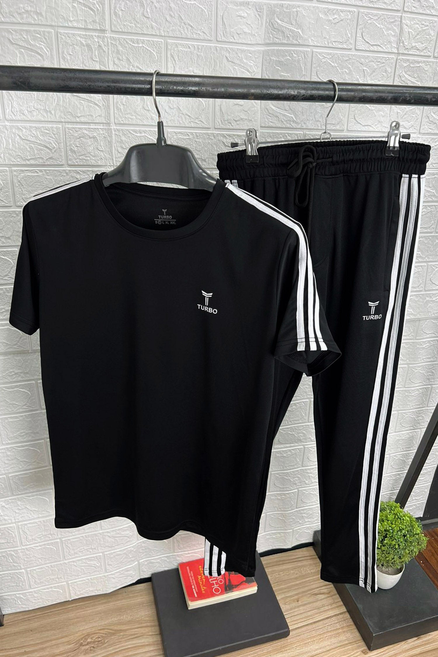 Turbo Signature Quickdry Tracksuit In Black