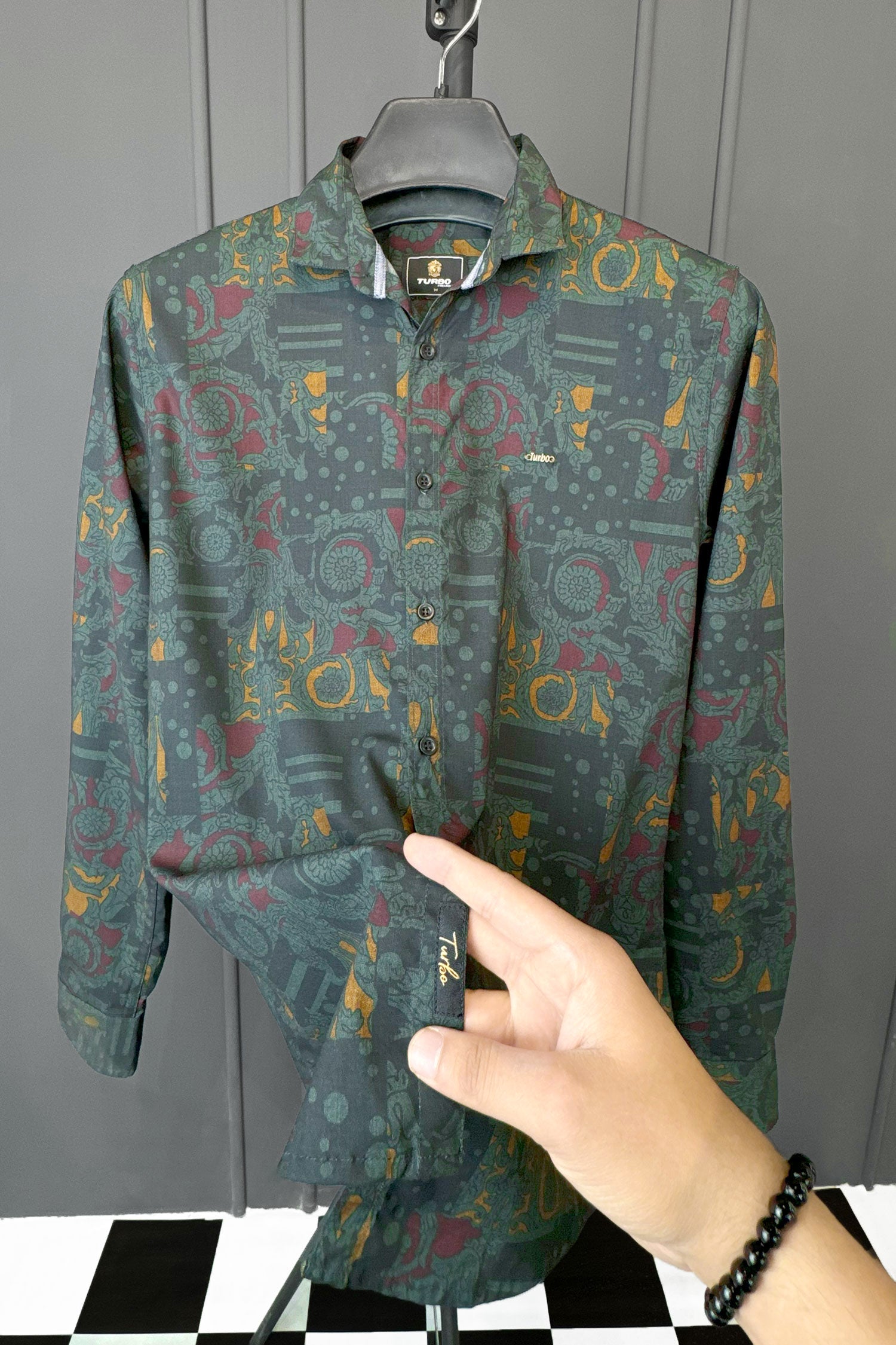 Turbo Retro Flower Motif Long Sleeve Cotton Casual Shirt