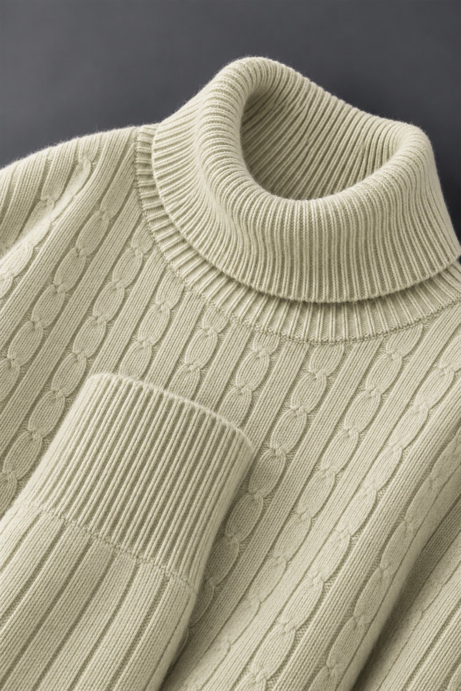 Turbo Cable-Knit Texture Turtleneck Pullover Imported High Neck In Beige