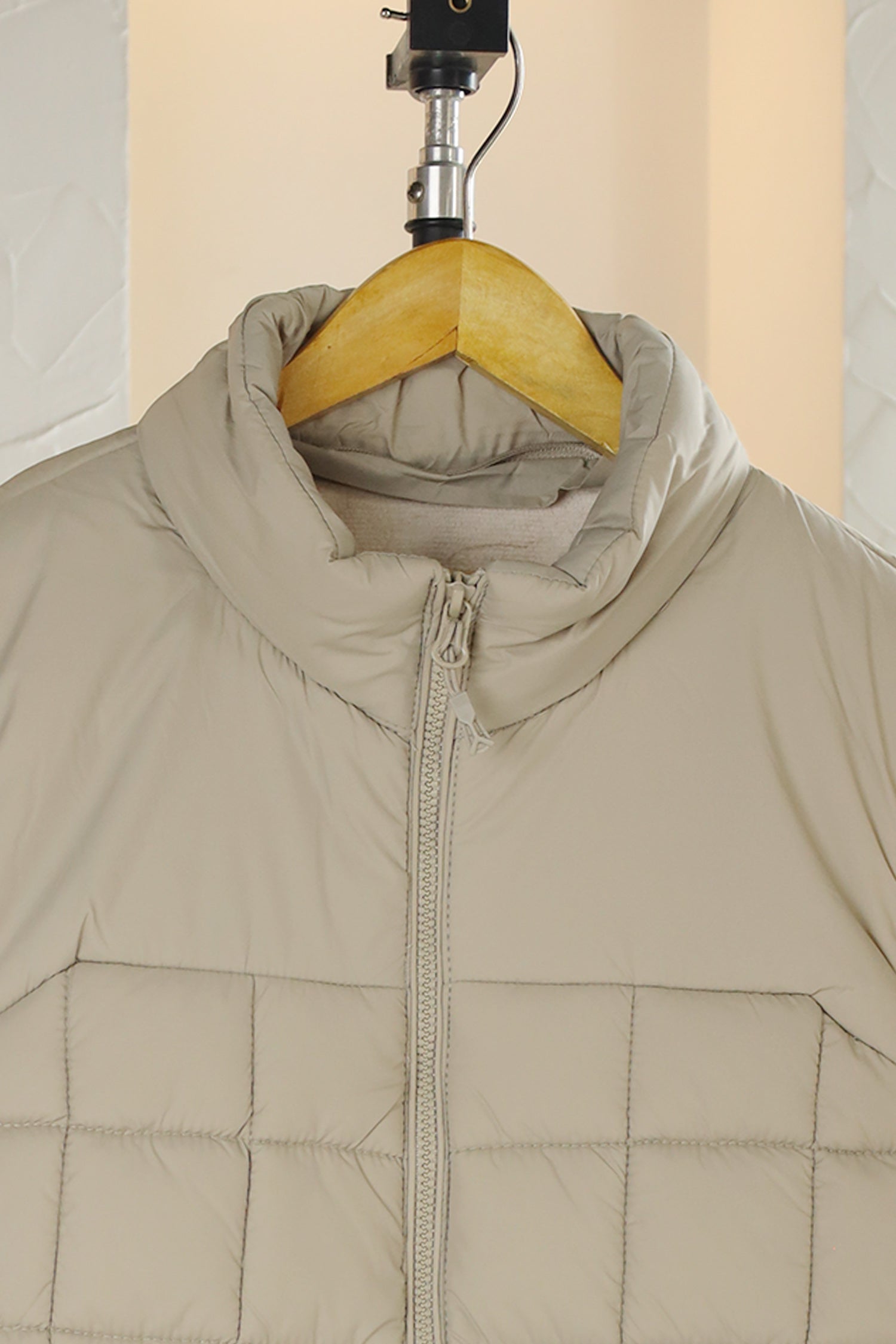 Boa Reversible Vest Detachable Hood Imported Men's Gilet