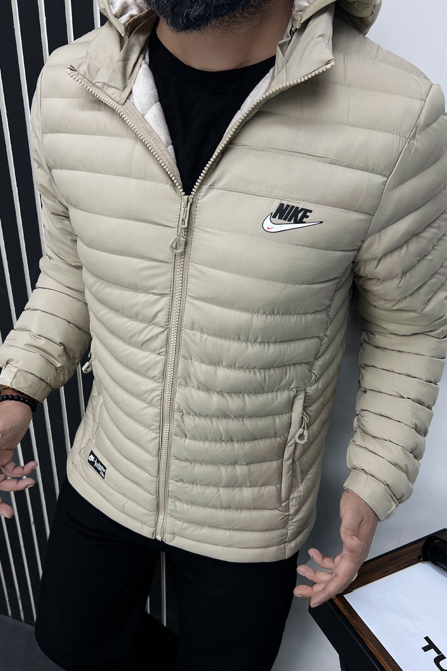 Nke Hooded Imported Puffer Jacket