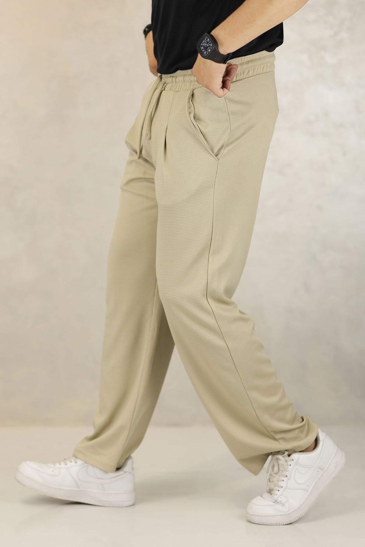 Turbo High Rise Pleated Waffle Pattern Loose Bottom Trouser In Beige