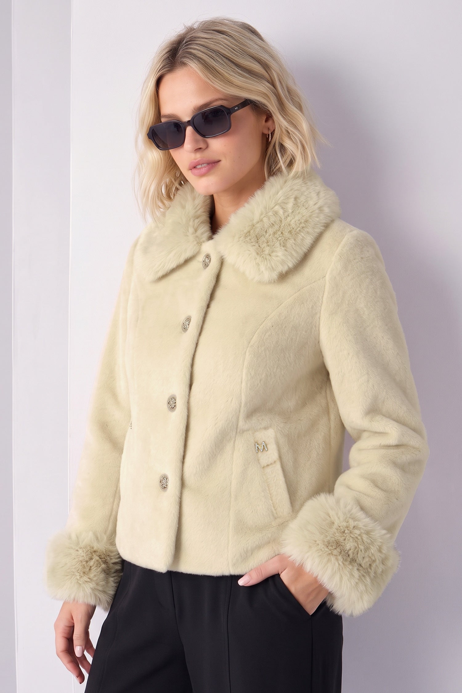 Women Wool-Cashmere Collar Imported Fur Jacket