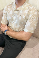Turbo Rich Floral Printed Casual Shirt In Beige