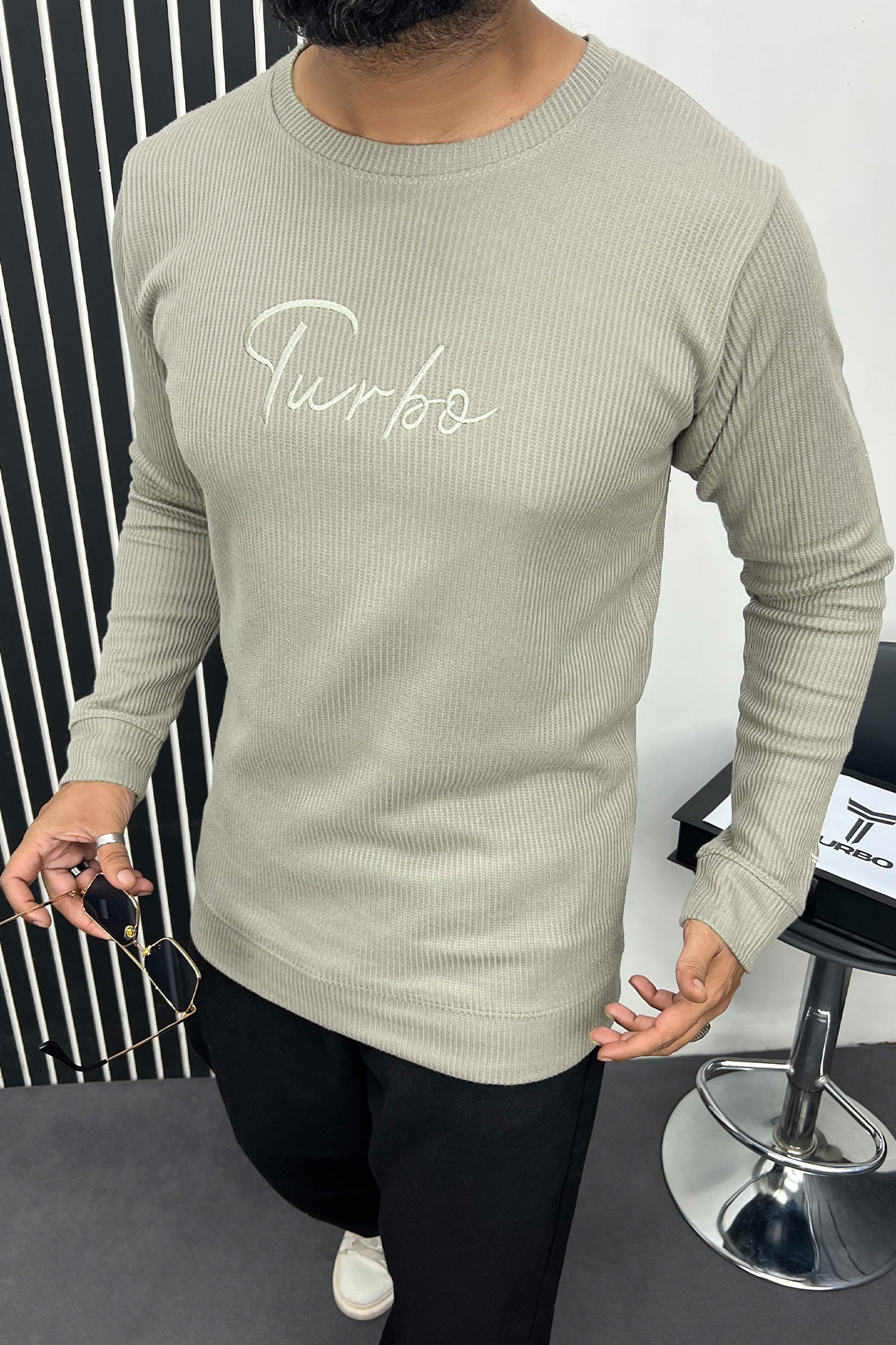 Turbo Signature Logo Round Neck Thermal Cotton Men's Sweatshirt