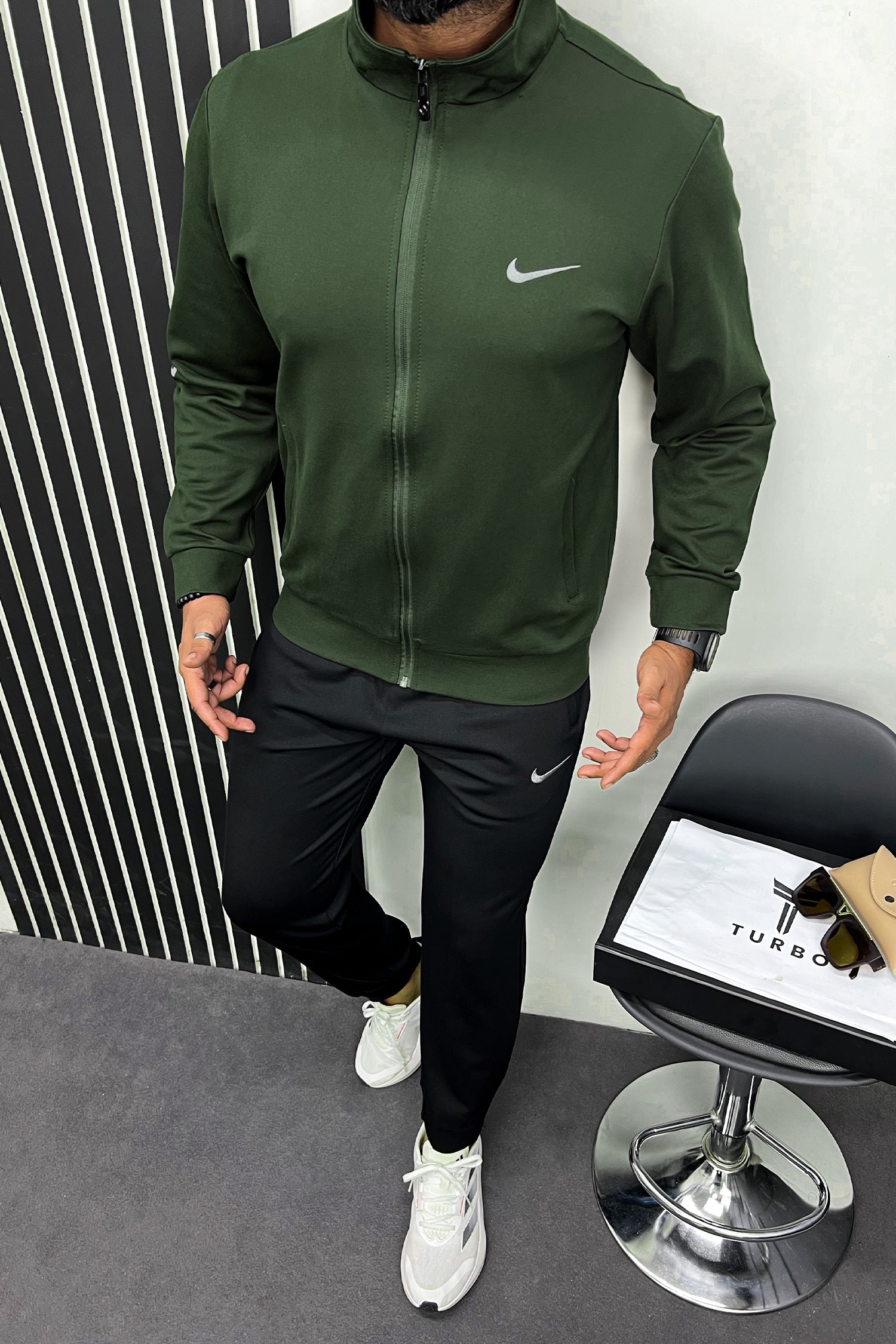 Nke Signature Slogan Sportswear Men Zipper Tracksuit