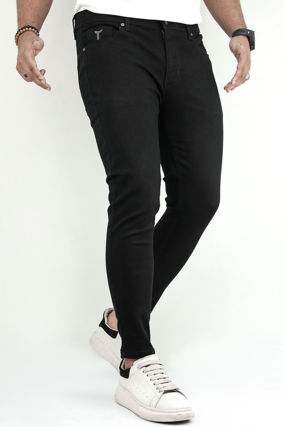 Plain Turbo Ankle Fit Jeans In Black