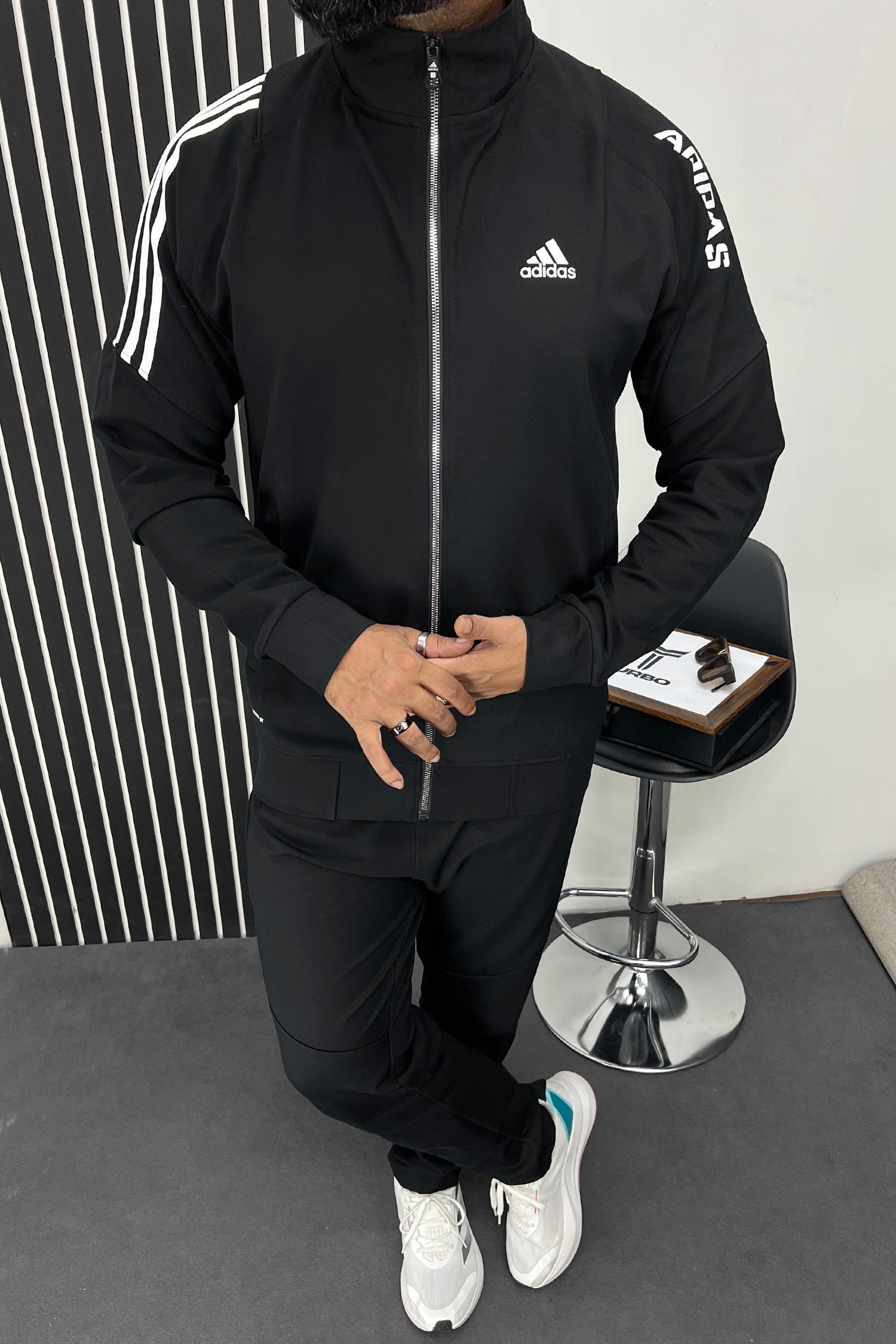 Adds Signature Sportswear Men Zipper Tracksuit