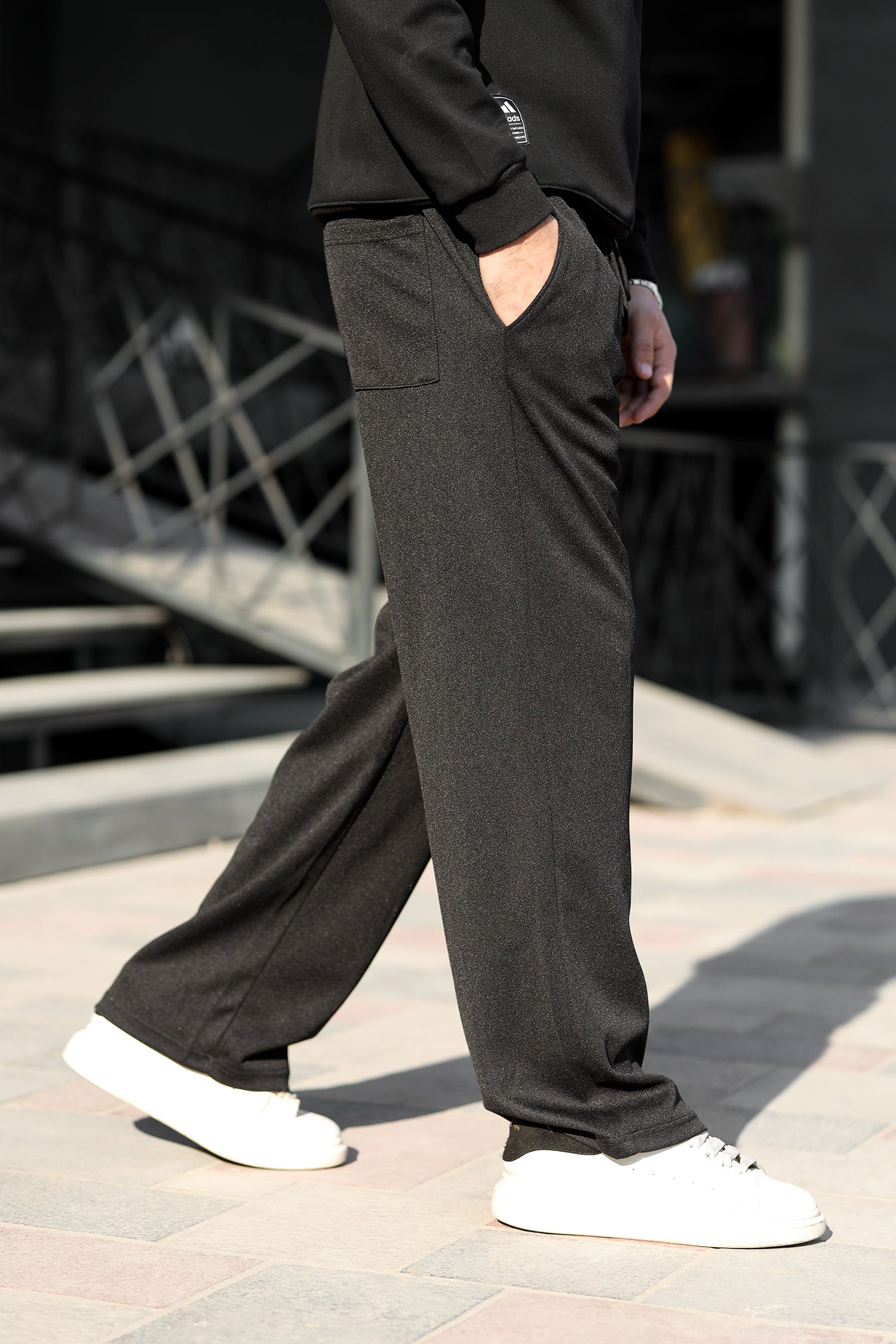 Relaxed Straight Baggy Loose Bottom Trouser in Black