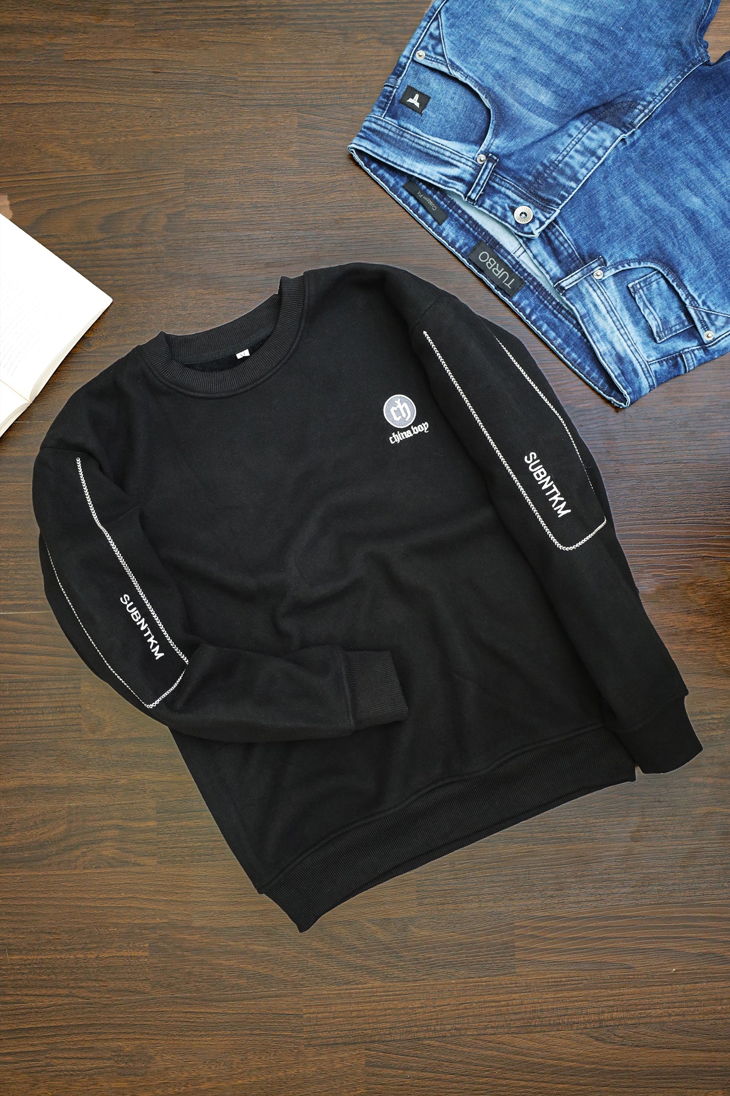 Elegant Design Round Neck Imported Men's Sweatshirt