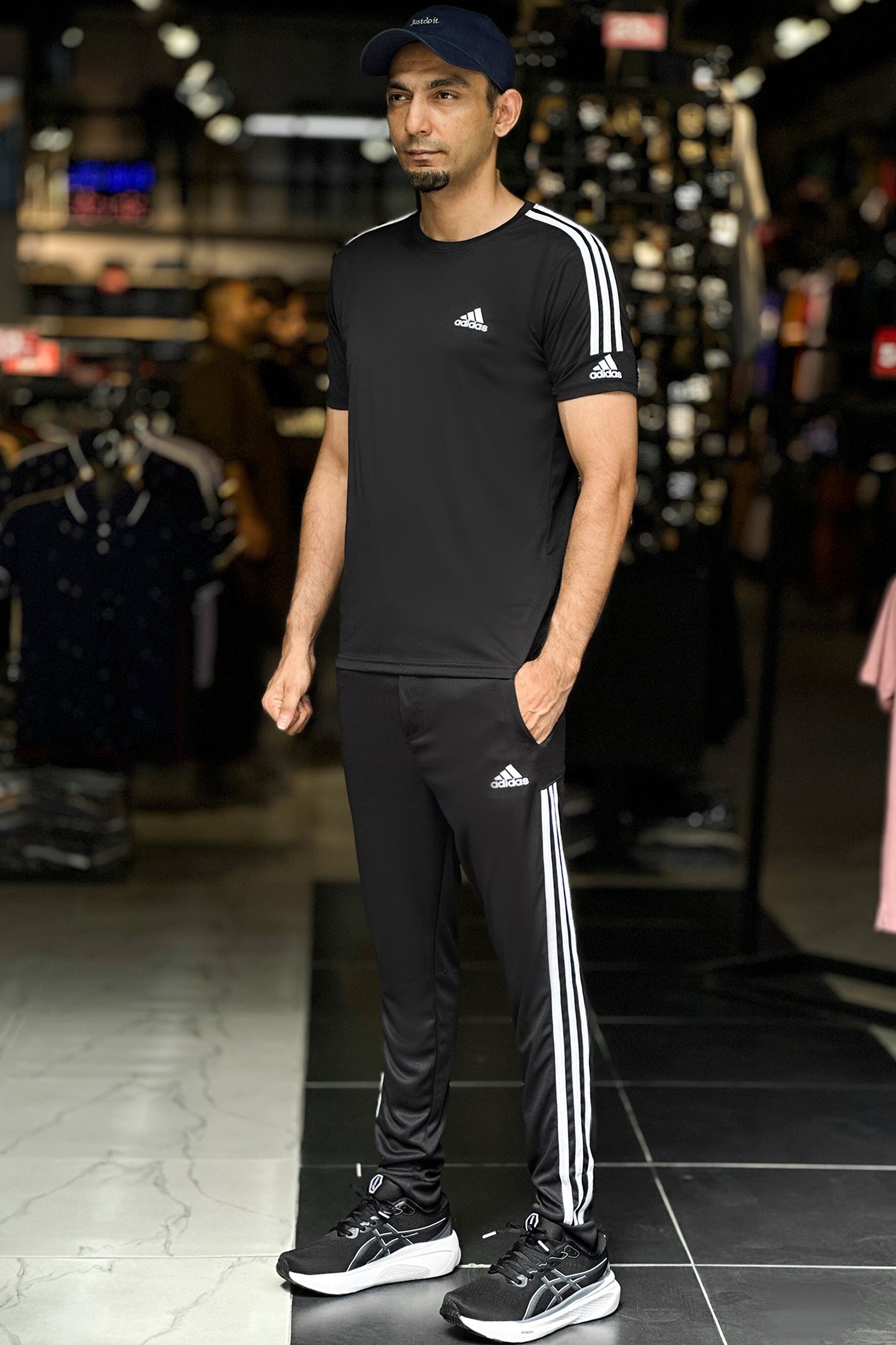Adds Premium Tri-Line Quick-Dry Tracksuit
