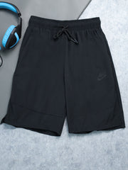 Nke Sportswear Standard Fit Shorts