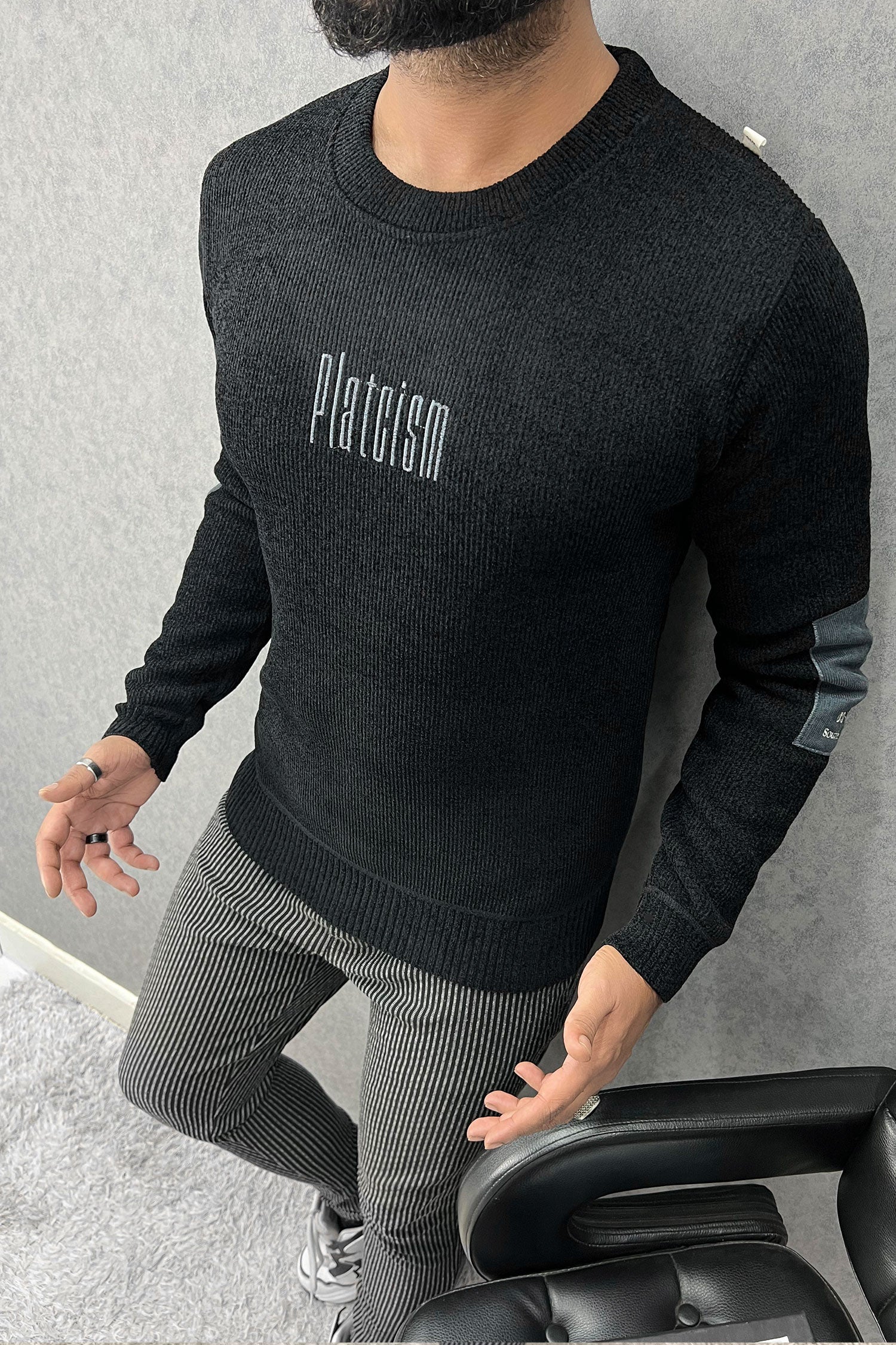 Platcism Embriodered Logo Imported Men's Sweatshirt