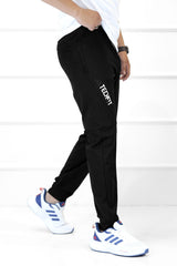 Adds Techfit Future Icon 3-Stripes Sportswear Trouser In Black
