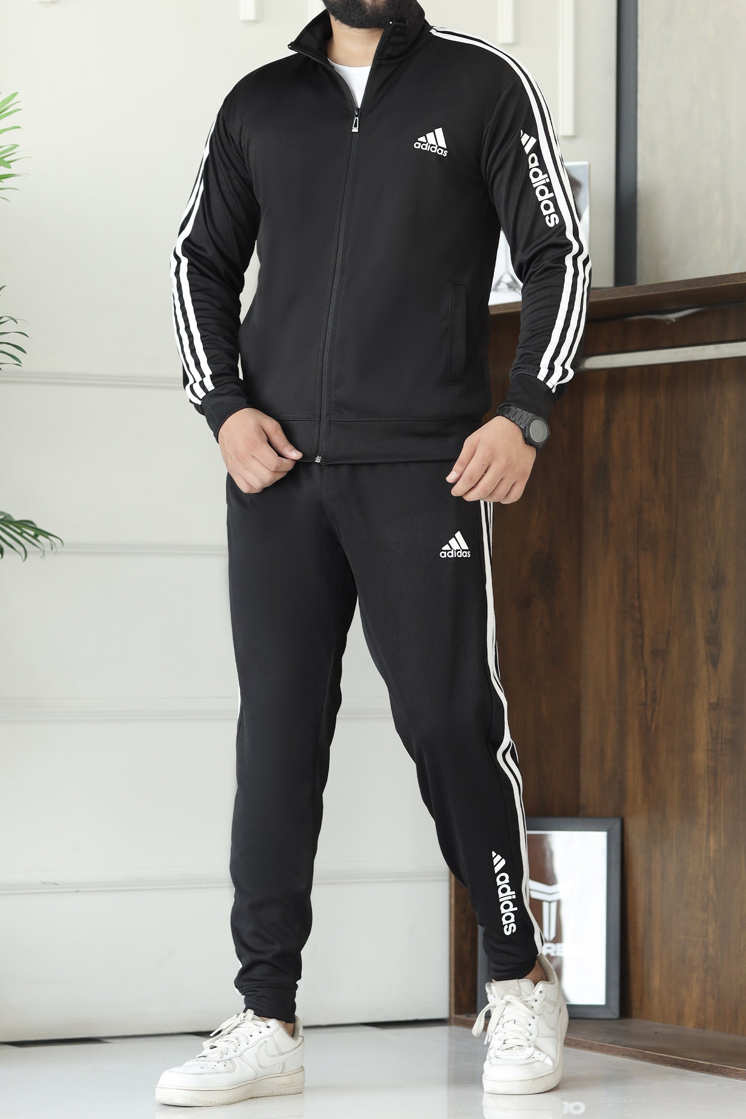 Adds 3 Stripes Signature Mock Neck Zipper Tracksuit
