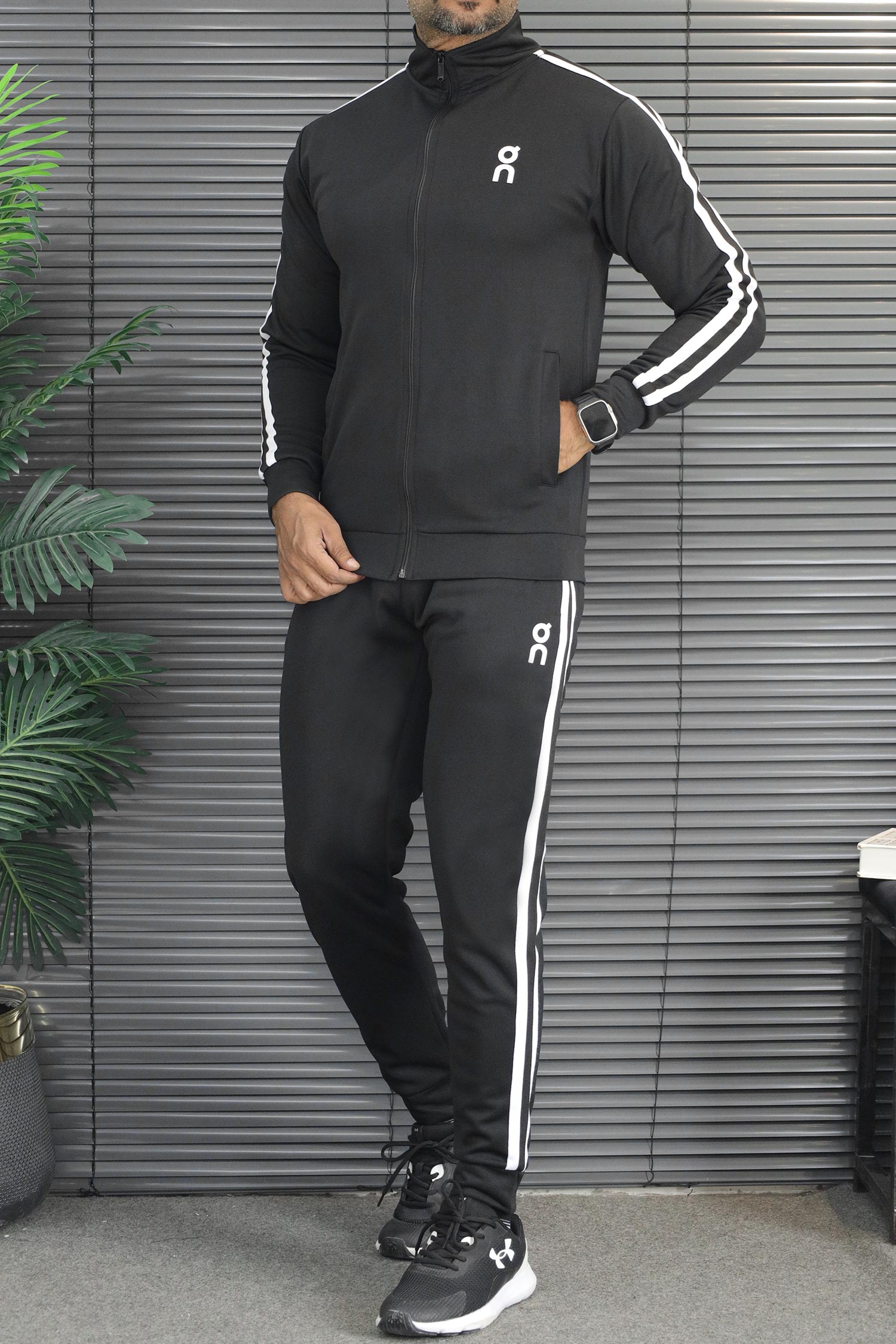 On Clod Athletic Side Stripe Zipper Men's Co-Ord Set