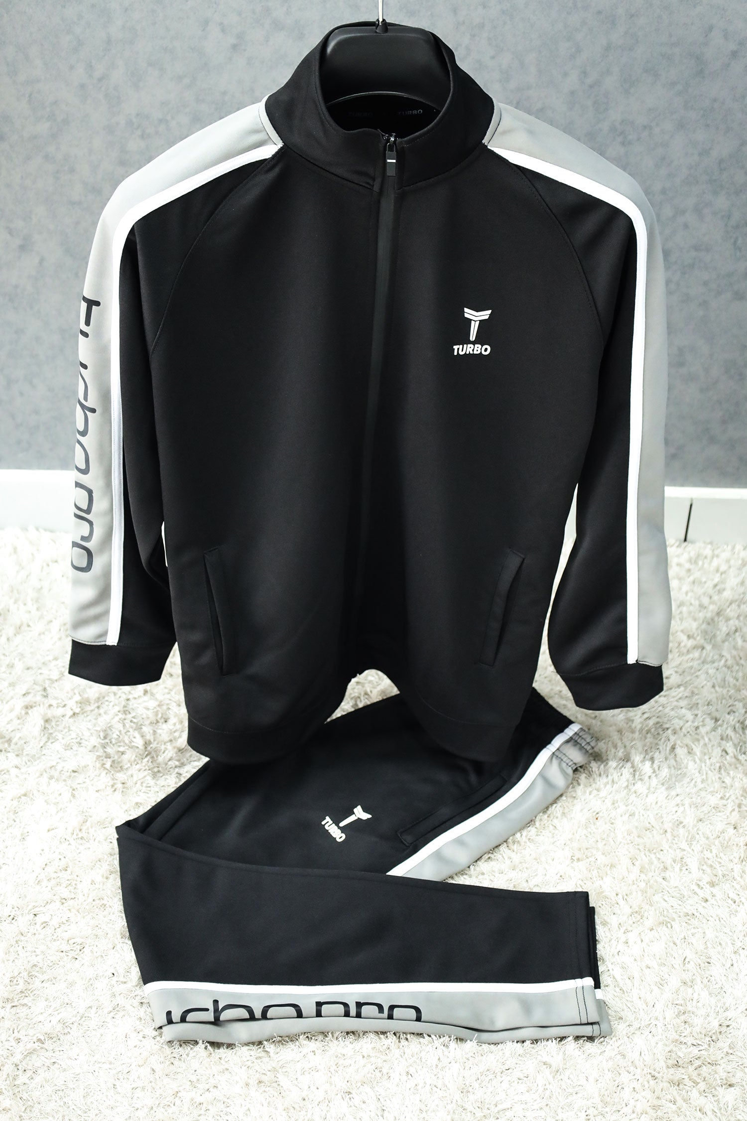 Turbo Signature Typography Men Zipper Tracksuit