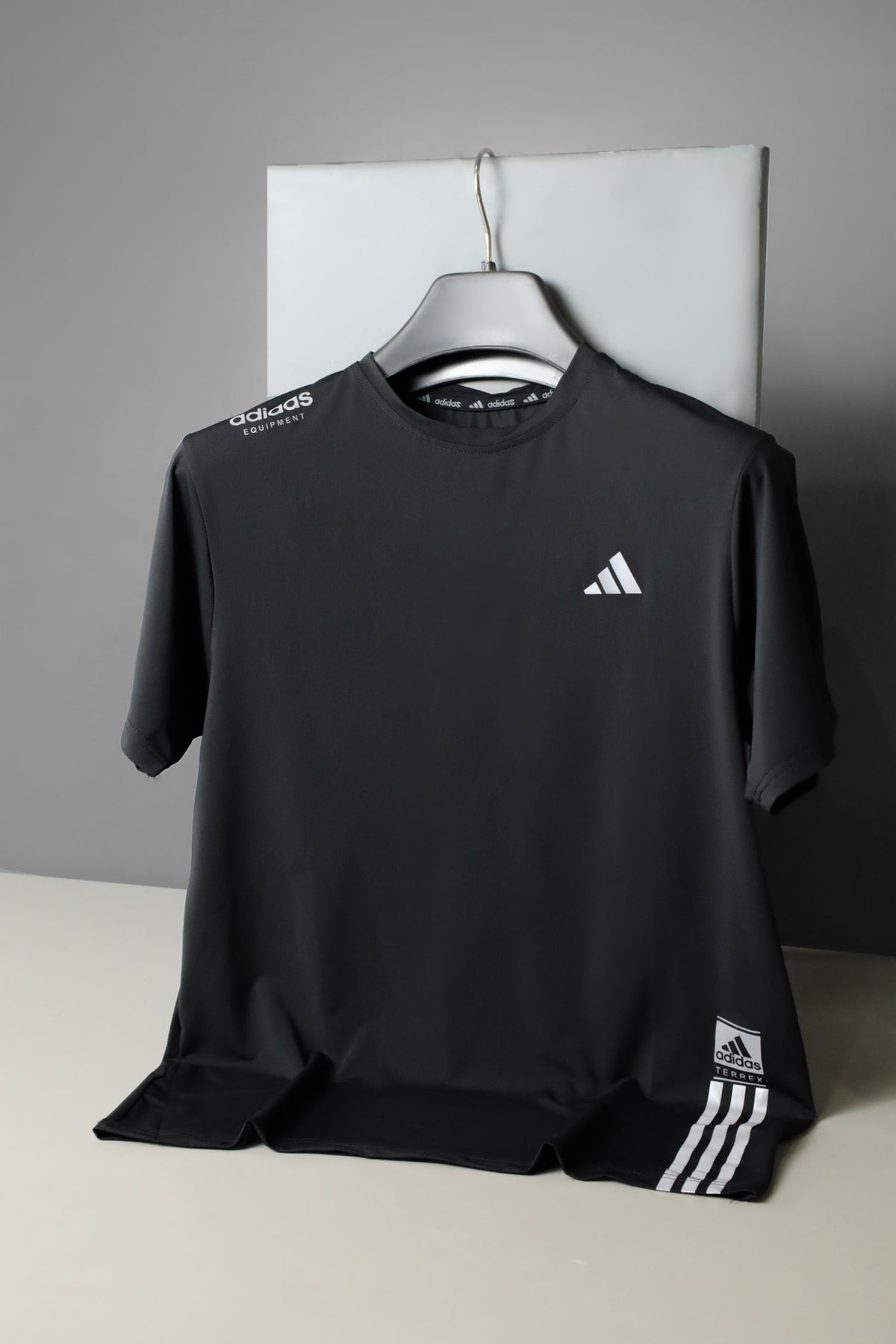 Adds Training Hit Workout Fitness Dry-Fit Tee In Black