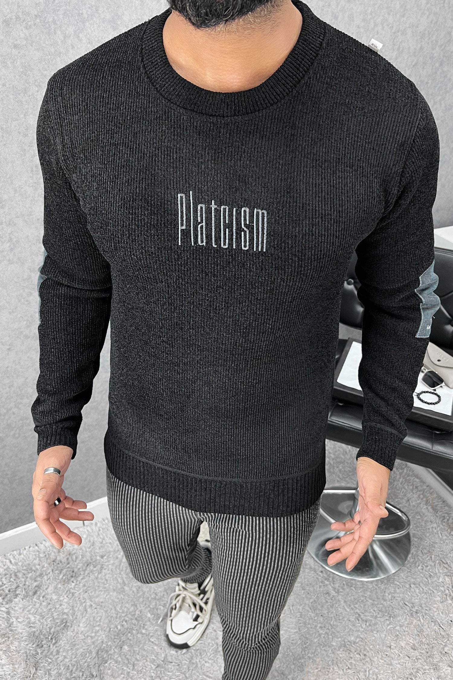 Platcism Embriodered Logo Imported Men's Sweatshirt