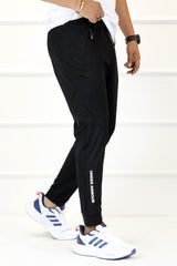 Undr Armr Engineered Elastic Sportswear Trouser in Black