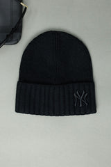 NY Letter Era Cashmere Wool Beanie Cap In Black