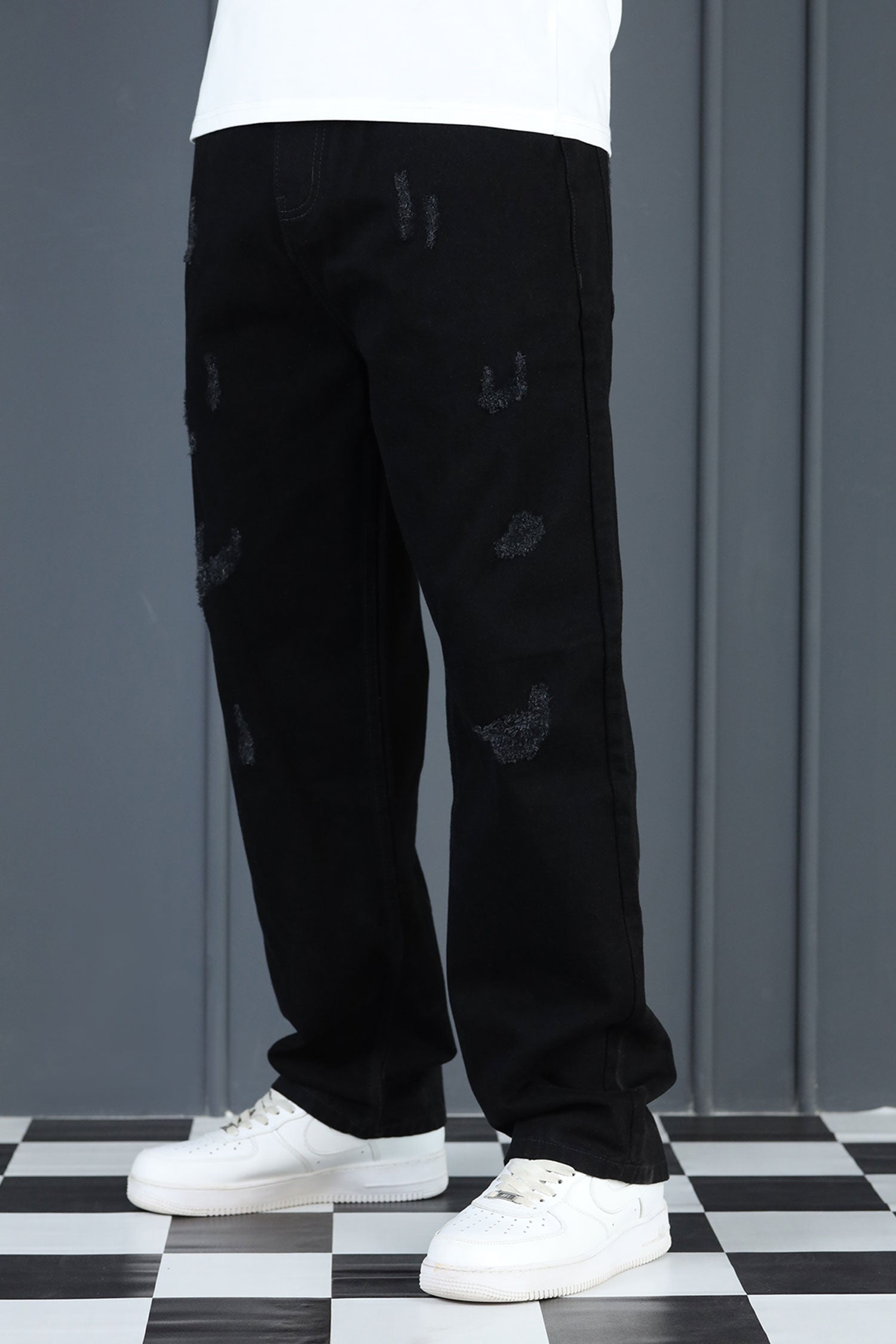 Loose Fit TurnUp Ribbed Turbo Jeans in Black