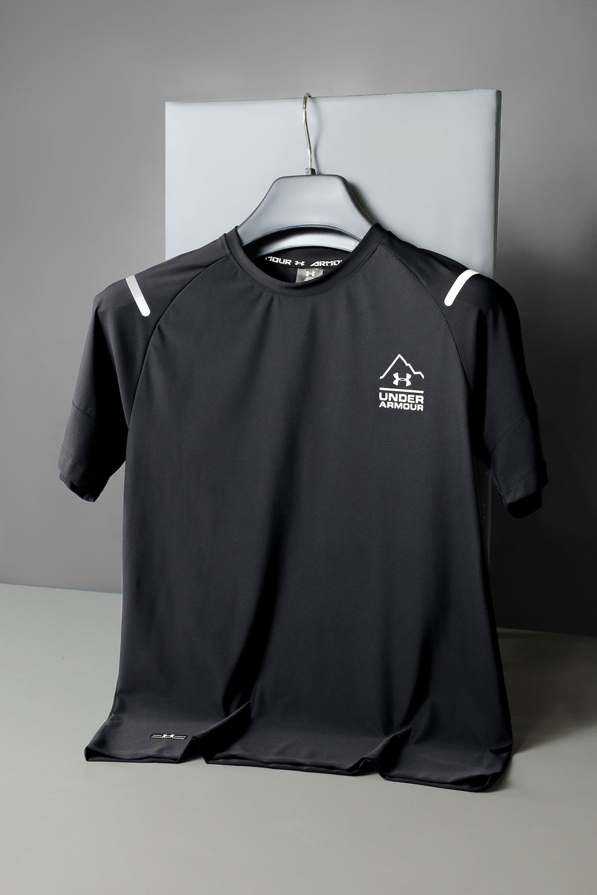 Undr Armr Performance Acti-Breeze Dry-Fit Tee