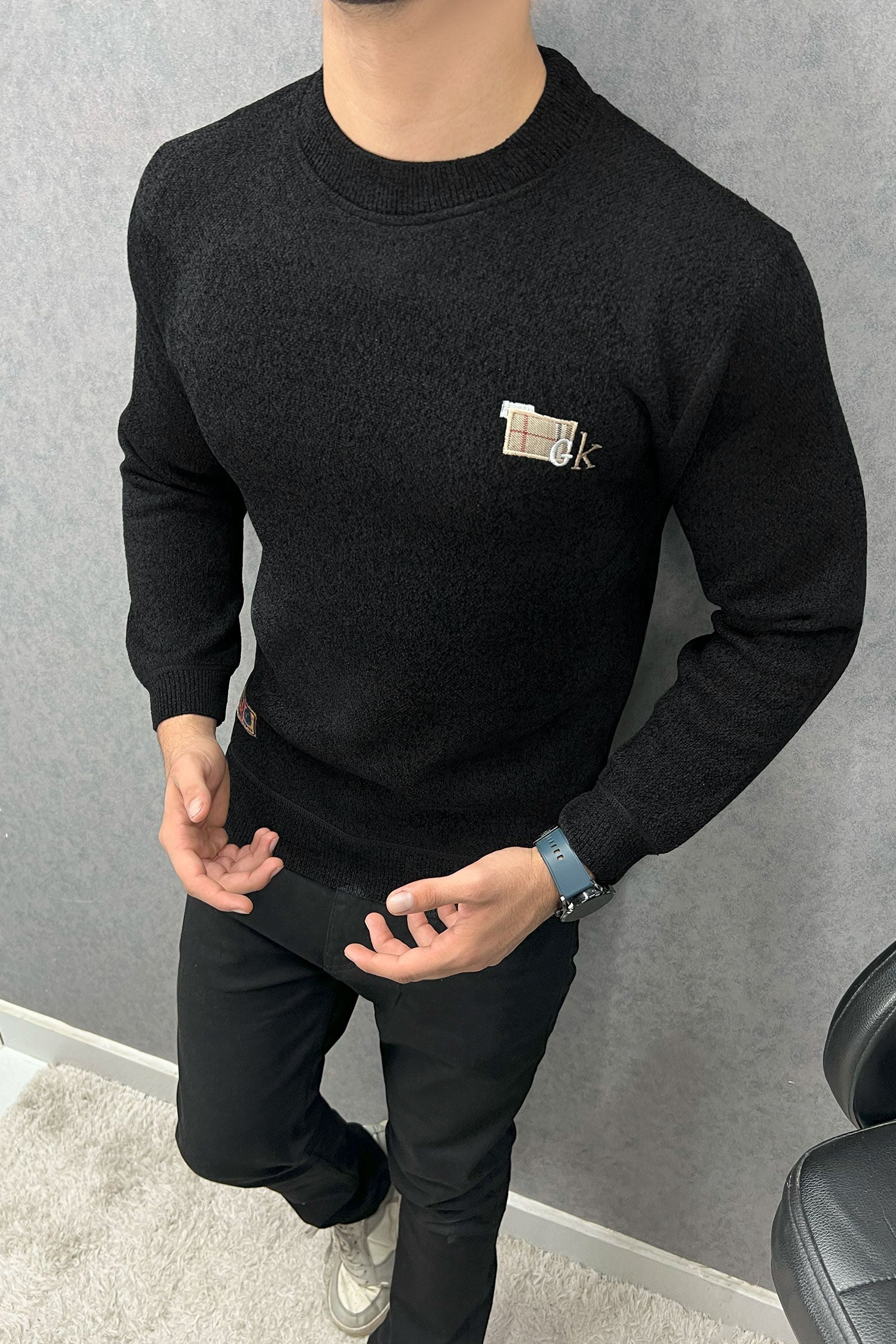 Relaxed Style Round Neck Imported Men's Sweatshirt