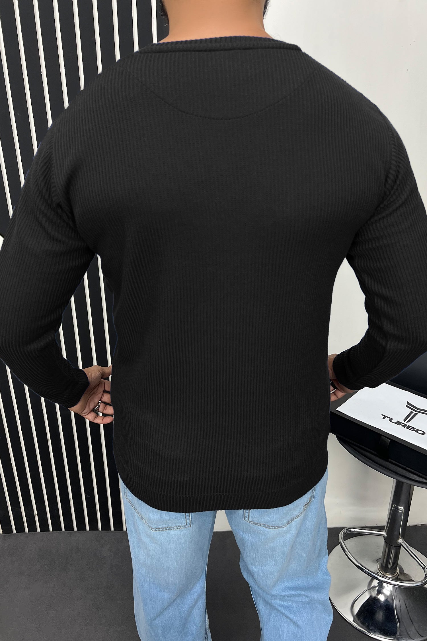 Turbo Signature Logo Round Neck Thermal Cotton Men's Sweatshirt