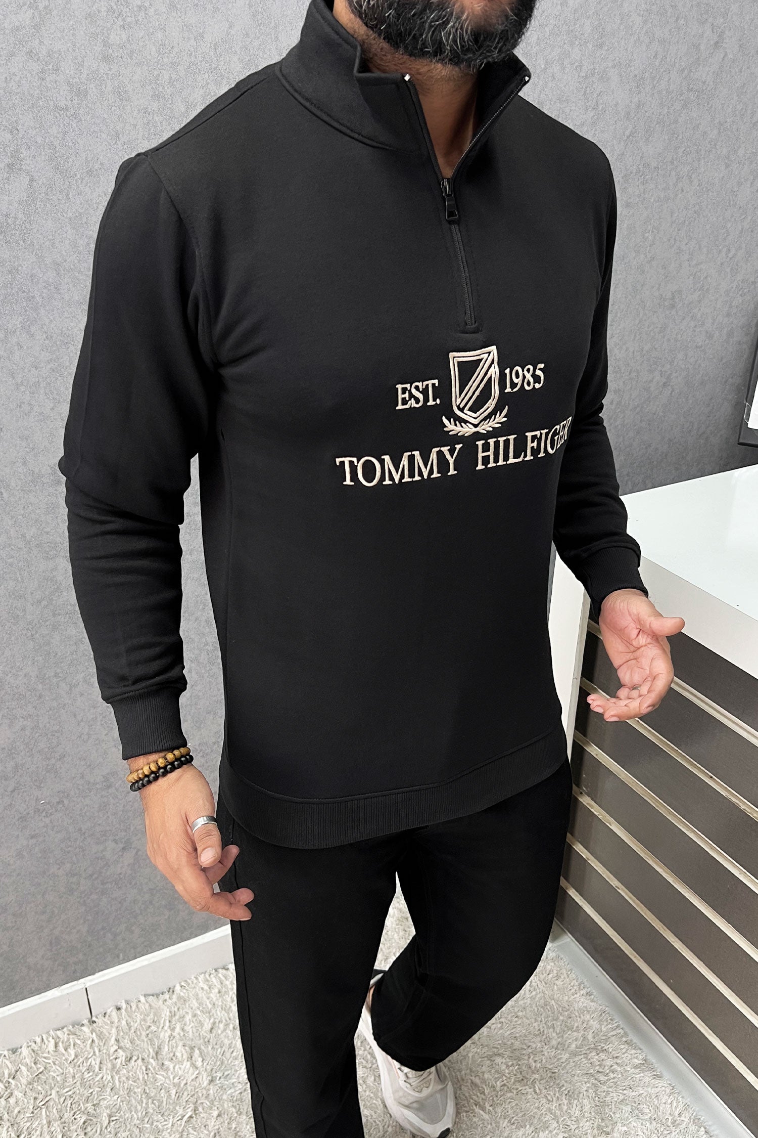 Tmy Hlfgr Embriodered Half Zip Full Sleeves Men's Sweatshirt