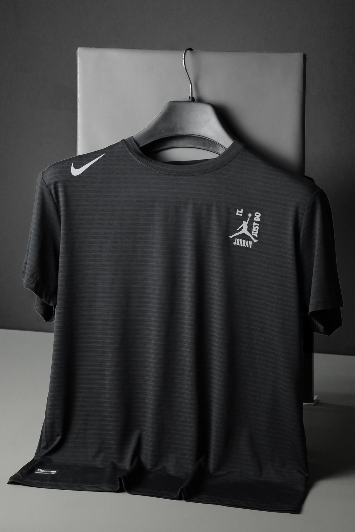 Jrdn Air Jst do it Textured Mesh Dry-Fit Tee In Black
