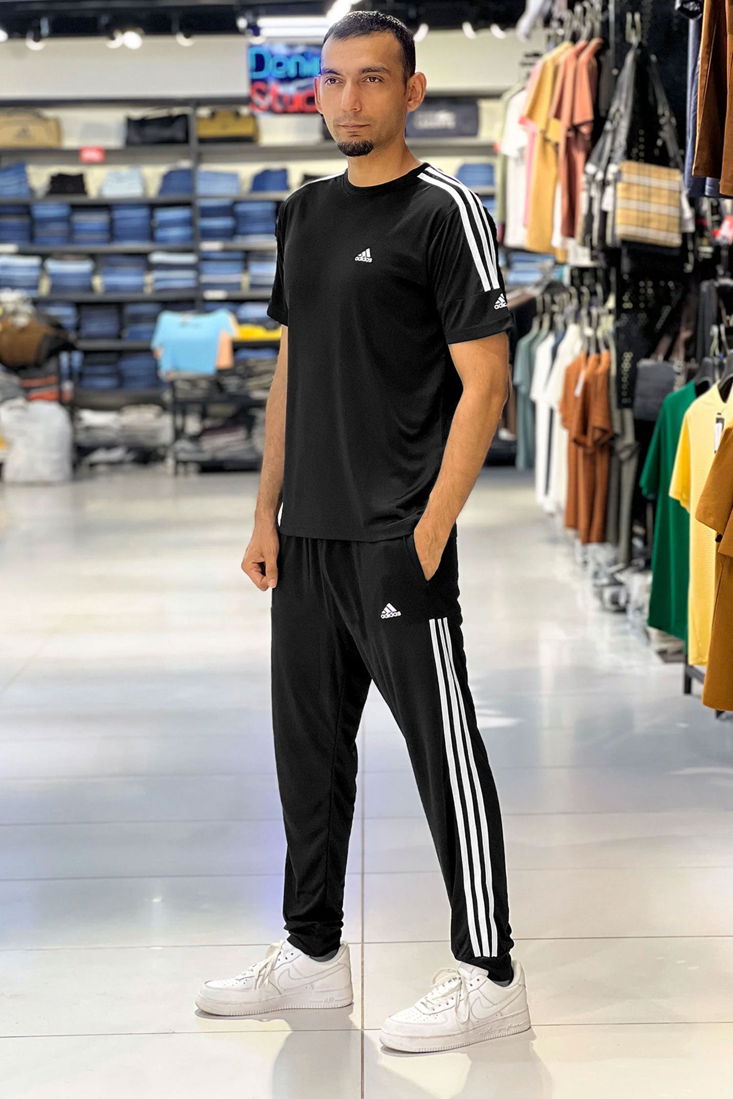 Adds Premium Tri-Line Quick-Dry Tracksuit