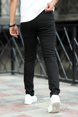 Turbo RebelCore Tapered Edge Slim Fit Jeans In Black