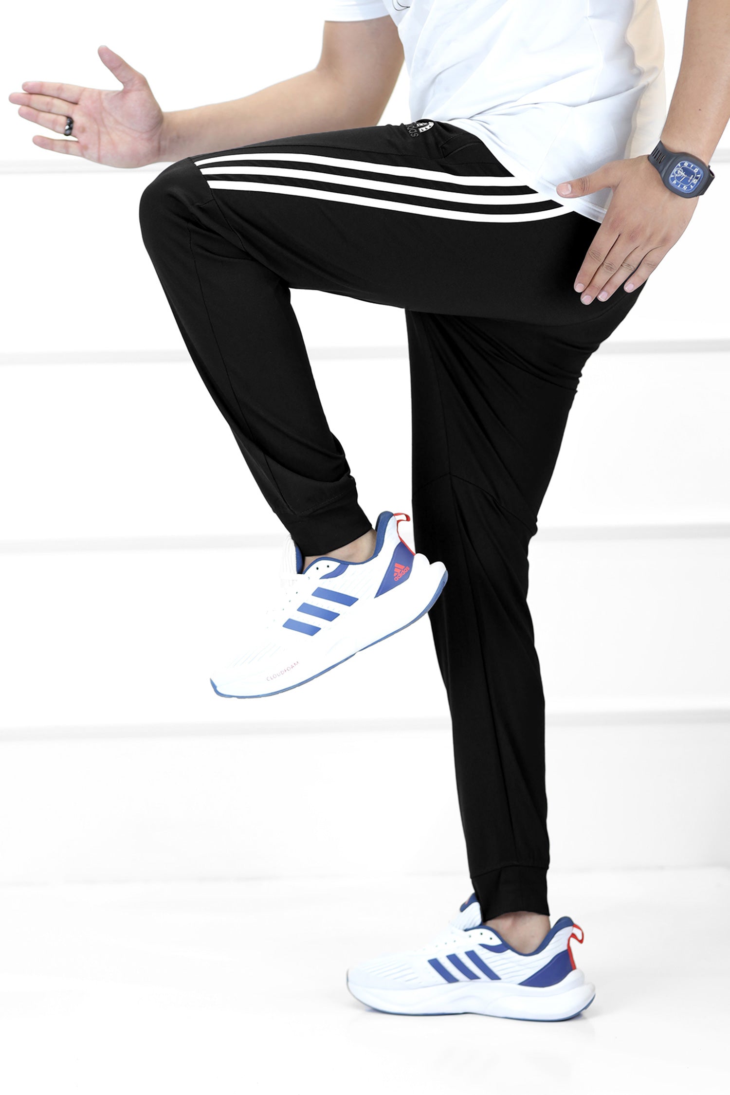 Adds Techfit Future Icon 3-Stripes Sportswear Trouser