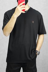 Detailed Comfort Imported Round Neck T-Shirt In Black