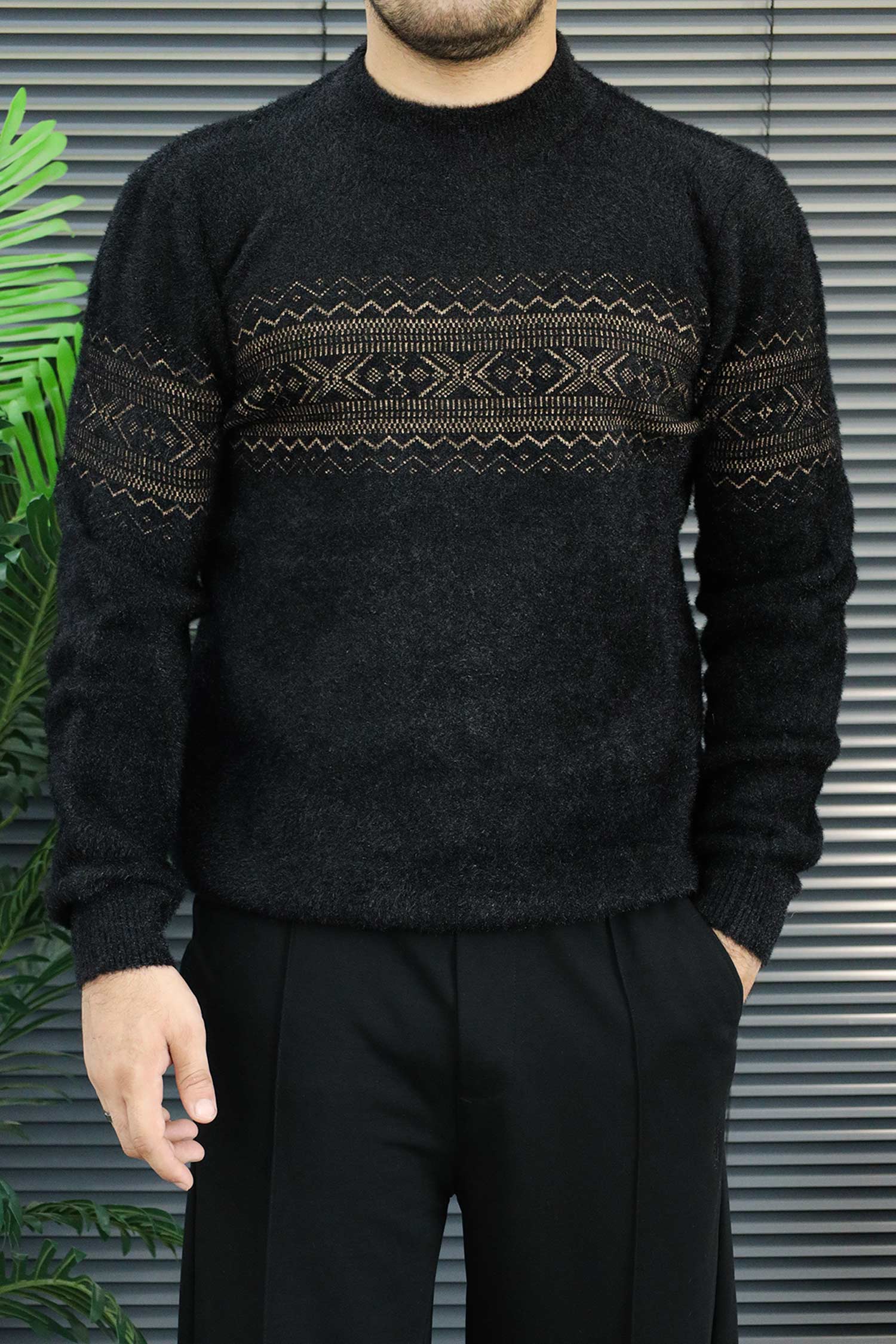 Nordic Pullover Pattern Imported Round Neck Rabbit Wool Men's Sweater In Black