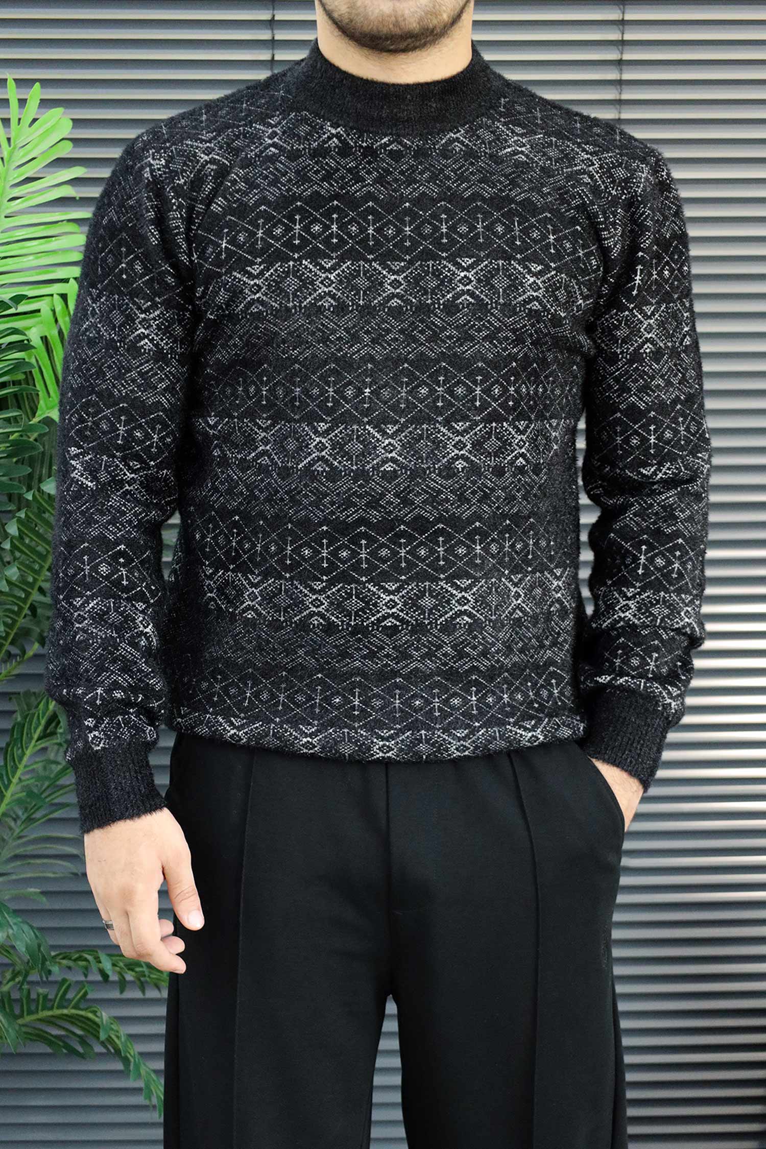 Aesthetic Geometric Patterned  Imported Round Neck Rabbit Wool Men's Sweater In Black