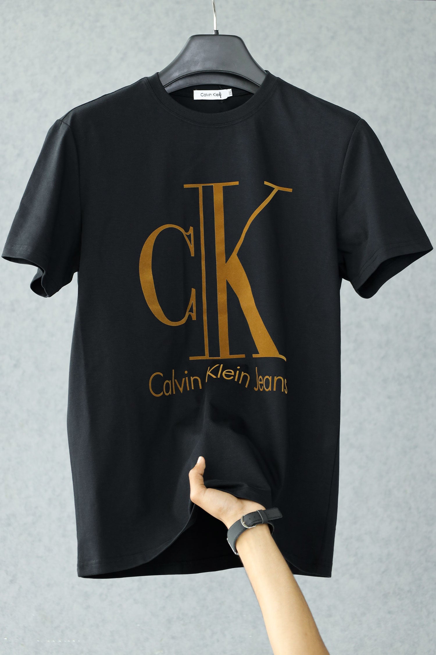 Clvn Kln Graphic MonoLogo Imported Round Neck T-Shirt