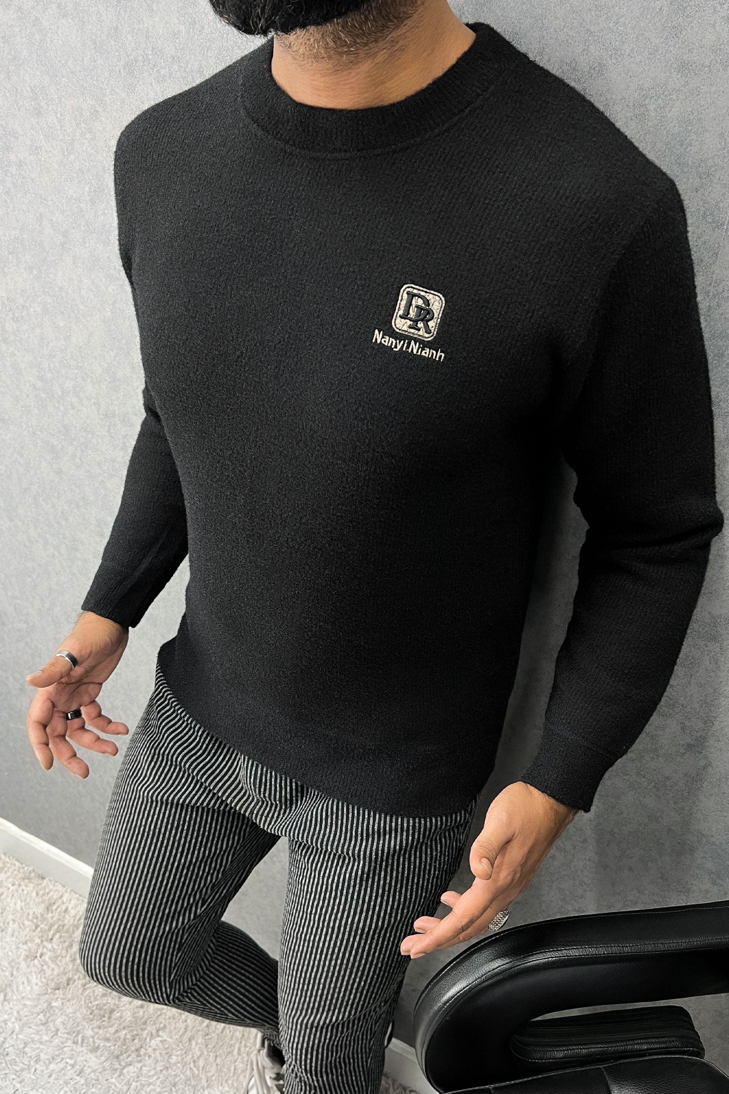 Smooth Ribbed Round Neck Imported Men's Sweatshirt