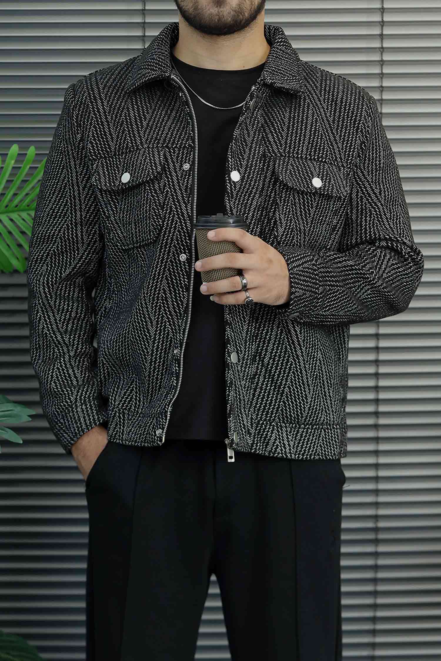 Sharp Herringbone Texture Imported Men's Wool Jacket In Black