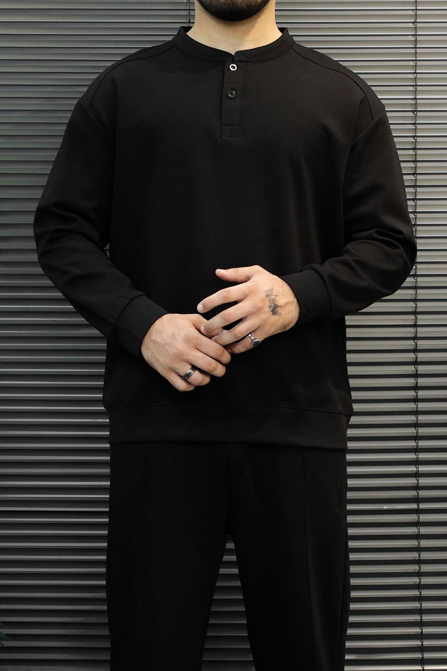 Turbo Ban Style Button Placket Imported Men's Sweatshirt In Black