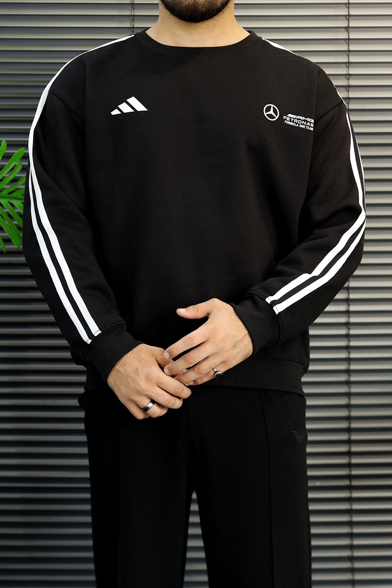 Adds x Mercds-Amg F1 Series Round Neck Men's Sweatshirt In Black